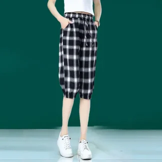 Plaid Cropped Capri Pants